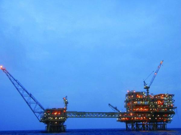 海面漂浮平臺的主要功能和用途是什么？